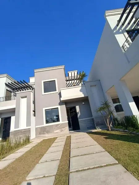 Casa en ventas 2 niveles con cisterna — foto 1 de 16