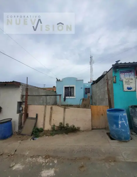 Casa en Parajes del Valle, Tijuana, Baja California — foto 1 de 4
