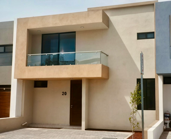 Casa en venta en Cañadas del Arroyo, Corregidora — foto 2 de 19