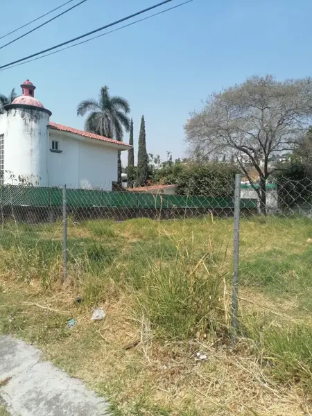 Terreno en venta en Lomas de Cocoyoc, Atlatlahucan — foto 2 de 3