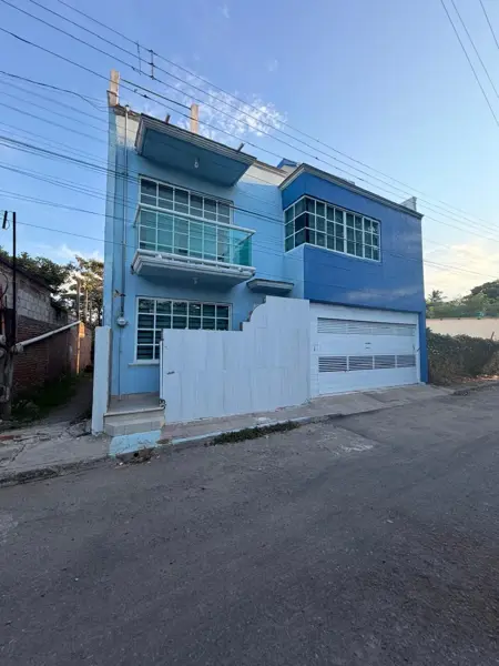Casa en Adalberto Tejeda, Boca del Río, Veracruz de Ignacio de la Llave — foto 1 de 16