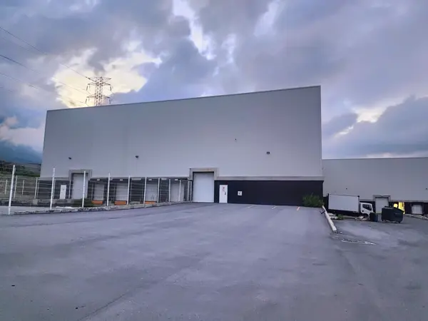 Bodega Industrial en Venta en Santa Catarina — foto 1 de 9