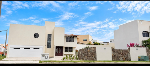 Residencia en RENTA en Playas del Conchal $55,000 — foto 1 de 5