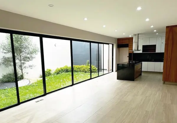 Casa en Venta Sobre Calzada la Huerta, Morelia — foto 1 de 18