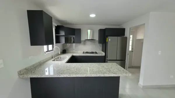 Casa Nueva en Apodaca — foto 1 de 15