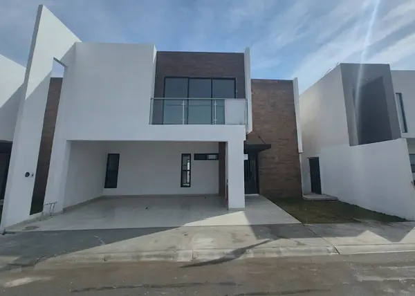 Tu casa con recámara en PLANTA BAJA en Villas del Renacimiento — foto 1 de 32