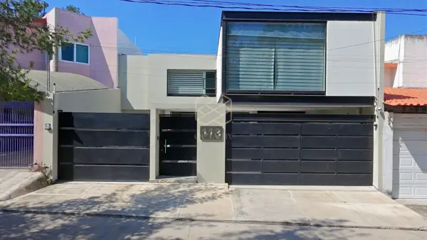 Casa en Venta | Gran Jardín — foto 1 de 22