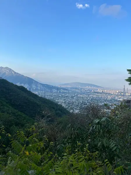 Terreno Multifamiliar en Venta en Chipinque, San Pedro Garza García — foto 1 de 5