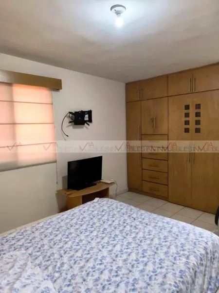 Casa en renta en Las Lomas, García — foto 3 de 13