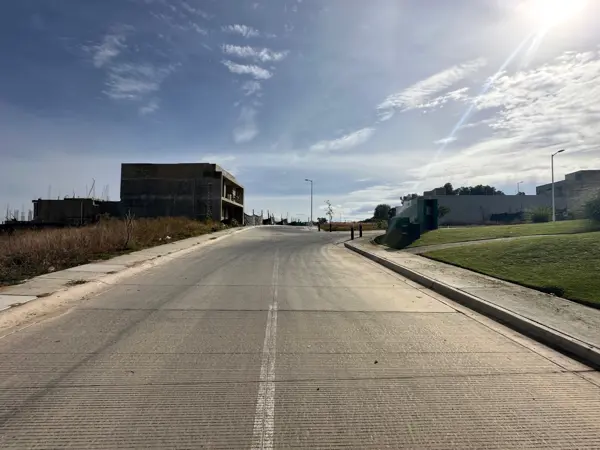 Terreno en Valle Imperial — foto 1 de 10