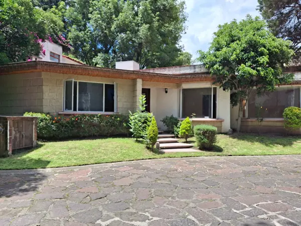 Casa en Tetelpan, Álvaro Obregón, Ciudad de México — foto 1 de 39