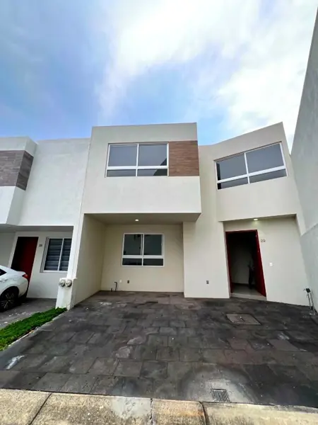 Casa en Venta — foto 1 de 26