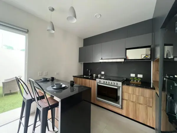 Casa en venta en Valle Imperial, Zapopan — foto 3 de 23