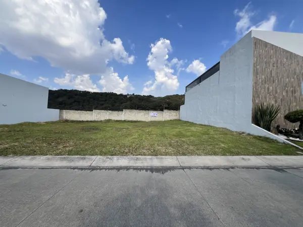 Terreno en venta en Los Robles, Zapopan — foto 3 de 3