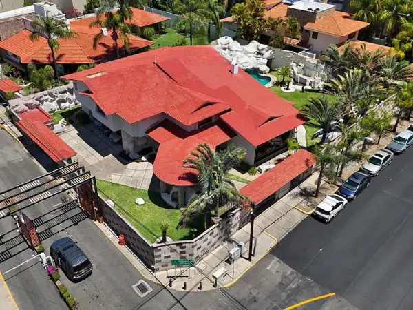 Casa en venta Colinas de San Javier — foto 1 de 49
