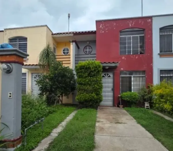 Casa en Villa Fontana, San Pedro Tlaquepaque, Jalisco — foto 1 de 3