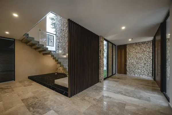 Casa en venta en Fraccionamiento Privada Manantiales de Cocoyoles, Mérida — foto 2 de 27