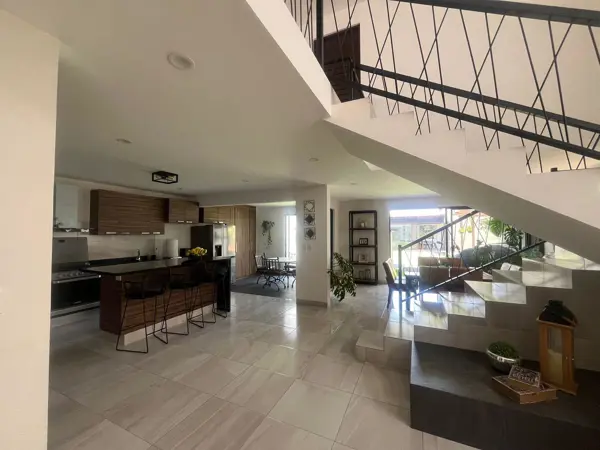 Casa en venta en Porta Fontana, León — foto 3 de 19