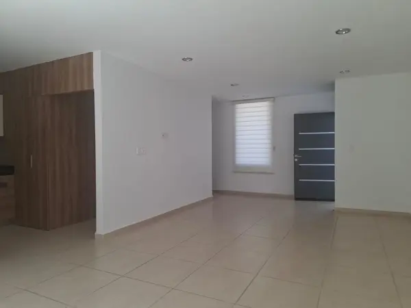 Casa en venta en Capittala, León — foto 3 de 18