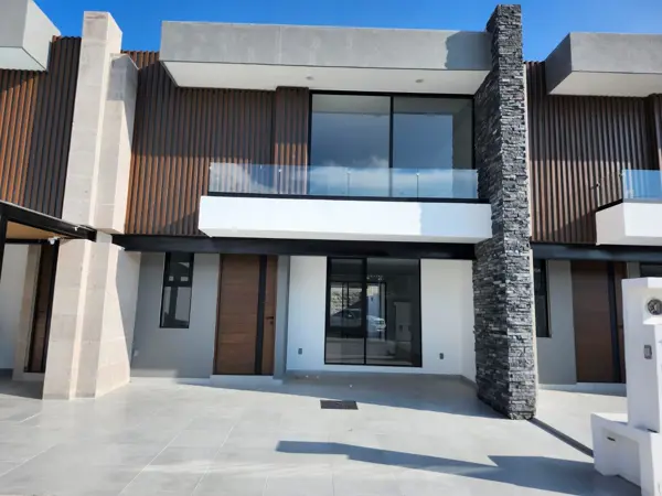 Casa en Renta en Portavedra Ii — foto 1 de 16