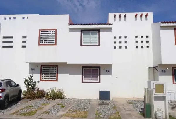 Casa en venta en Santa Maria Coronango, Coronango — foto 2 de 27