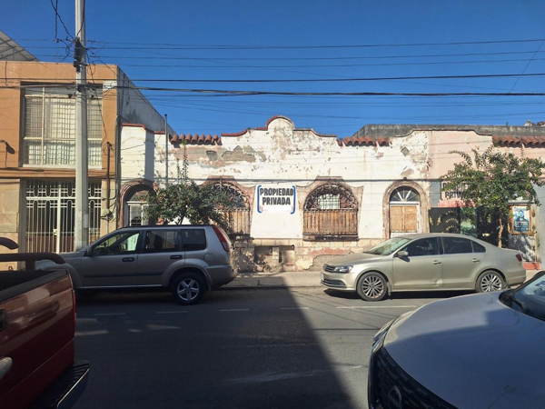 Casa para remodelar o demoler en el Centro , Mty 346M2 — foto 1 de 5