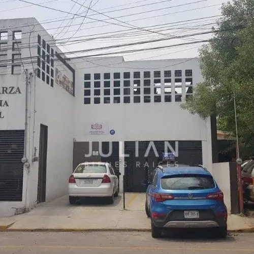 Locales en renta en Espinosa, Centro, Monterrey — foto 1 de 10