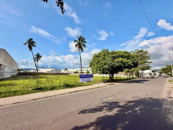 Terreno comercial en RENTA en Manzanillo — foto 1 de 6