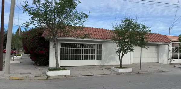 Casa en Renta en Torreón Jardín — foto 1 de 10