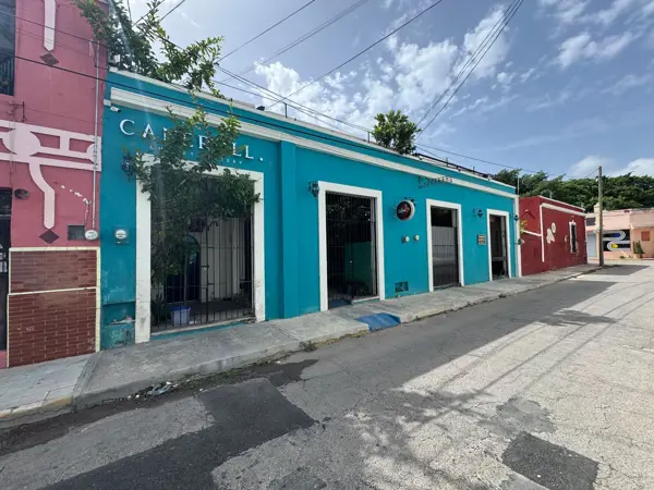Casa en venta con negocio en centro merida yucatan — foto 1 de 10