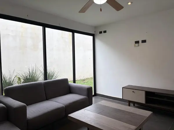 Casa en renta en Ayuccá, García — foto 2 de 44