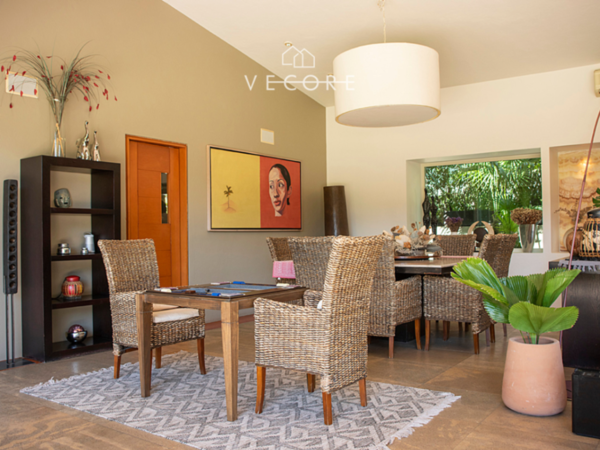 Casa en venta en Lomas Del Bosque, Zapopan — foto 2 de 28