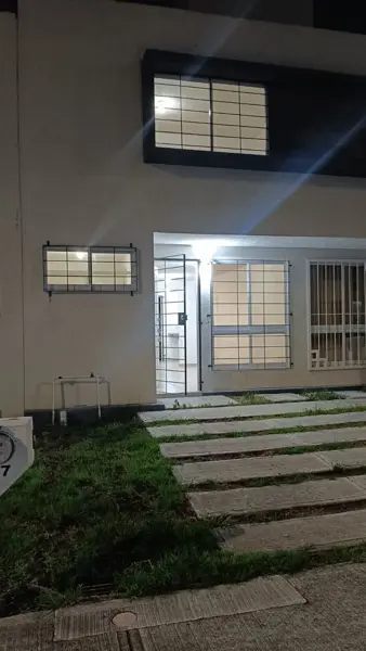 Casa en Renta en Morelia: Jardines de la Aldea IV, Salida a Charo — foto 1 de 6