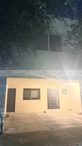 Casa en renta en Puerta de Hierro, Monterrey — foto 3 de 16