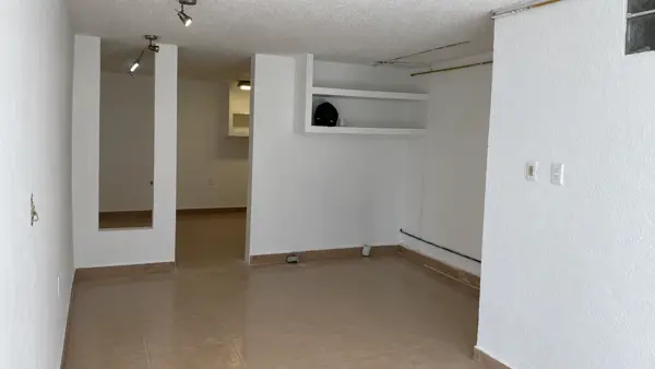 Local Comercial en Renta | Río San Joaquín, Ciudad de México — foto 1 de 4