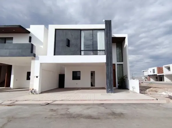 Casa Nueva Residencial las Parras – Torreón Coah. — foto 1 de 17