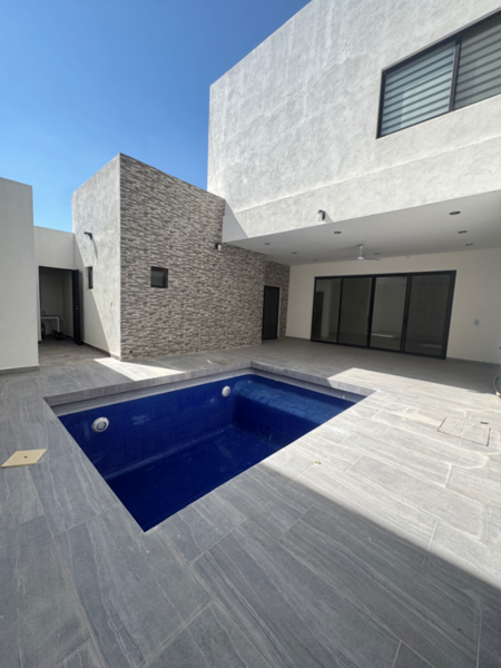 Casa en renta en Las Villas del Cardenchal — foto 1 de 42