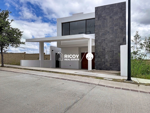 Casa en renta en El Mayorazgo Querétaro — foto 1 de 46