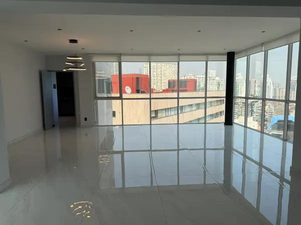 Interlomas Departamento en Venta — foto 1 de 34