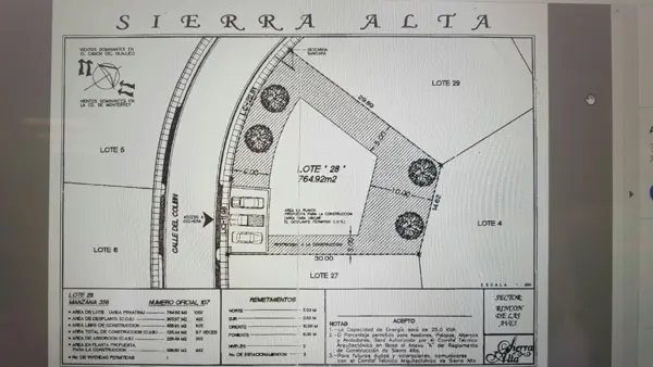 Terreno en Venta en Sierra Alta Carretera Nacional