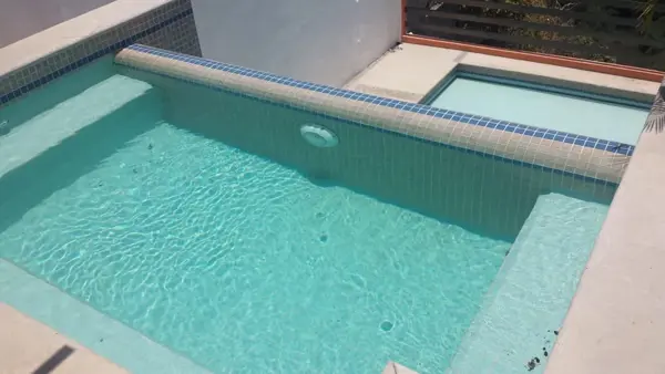 Renta Casa Moderna con Alberca, Roof Garden y Vista Panorámica en Lomas del Sol, Zona Norte — foto 1 de 29