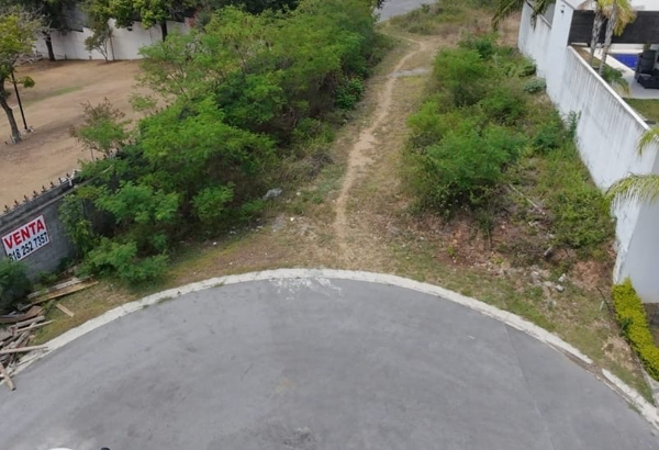 Terreno Habitacional — foto 1 de 3