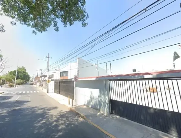 Casa en venta en Jardines de la Hacienda, Querétaro — foto 3 de 7