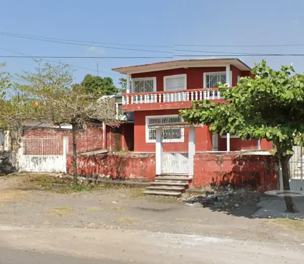 Gran Oprtunidad !! Casa en Remate en Paseo de las Piedras Tolomem !! Veracruz Mv — foto 1 de 6