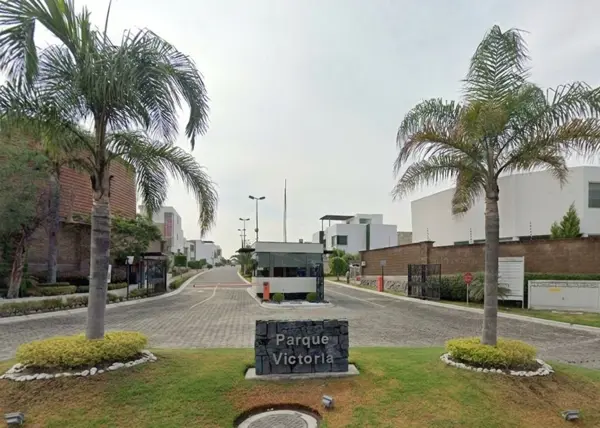 Casa en remate en Lomas de Angelópolis, San Andrés Cholula — foto 2 de 26