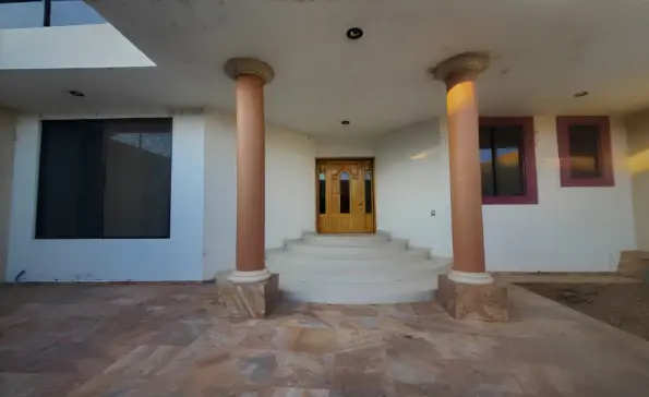 Casa en Venta en San Miguel Erongaricuaro, Michoacán - Amplia y Bien Ubicada — foto 1 de 21