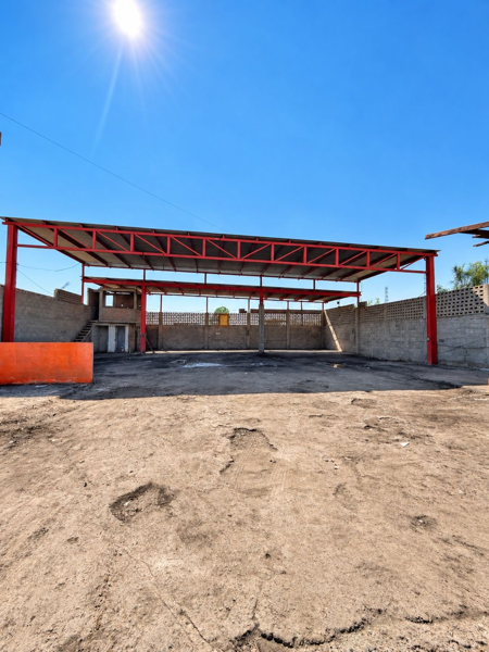 Terreno con bodega en Renta sobre periférico — foto 1 de 4