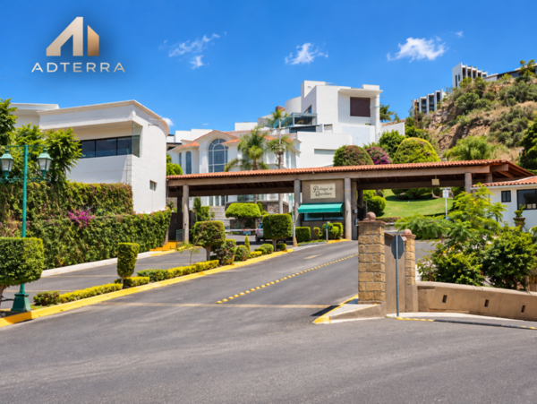 Invierte en Una de las Zonas Residenciales Más Consolidadas de Querétaro — foto 1 de 7