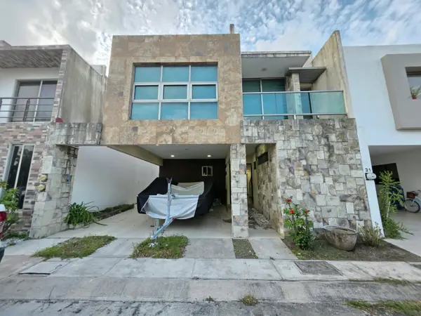 Vendo Casa de 4 Recámaras en Fraccionamiento Lomas del Sol - Riviera Veracruzana. Alvarado, Ver. — foto 1 de 22