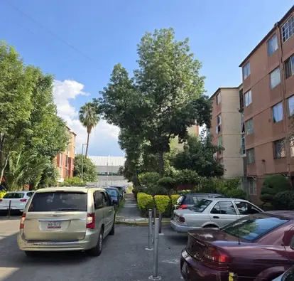 Apartamento en Venta en Lomas Estrella: Buena Oportunidad de Inversión JX — foto 1 de 17